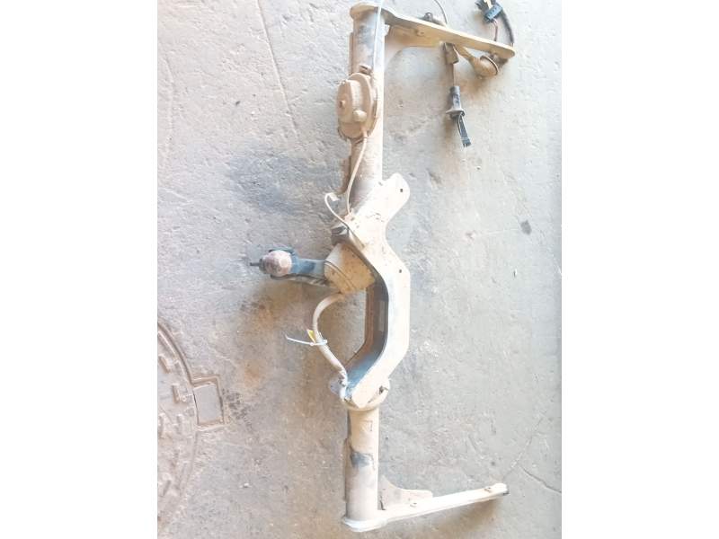 Recambio de refuerzo paragolpes trasero para volkswagen golf vii sportsvan advance bluemotion tech referencia OEM IAM 55R012178 