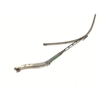 BRAZO LIMPIA DELANTERO IZQUIERDO A1668200240 