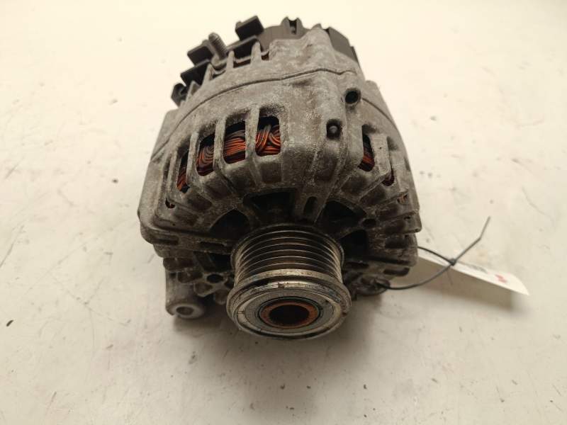 Recambio de alternador para bmw 3 touring (f31) 320 d referencia OEM IAM 8519890AI01  