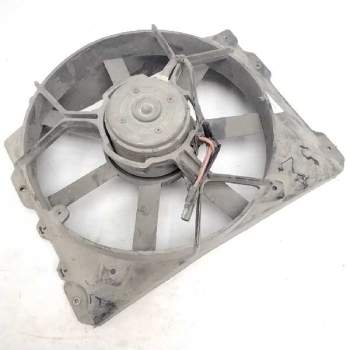 Recambio de electroventilador para renault trafic referencia OEM IAM   45428