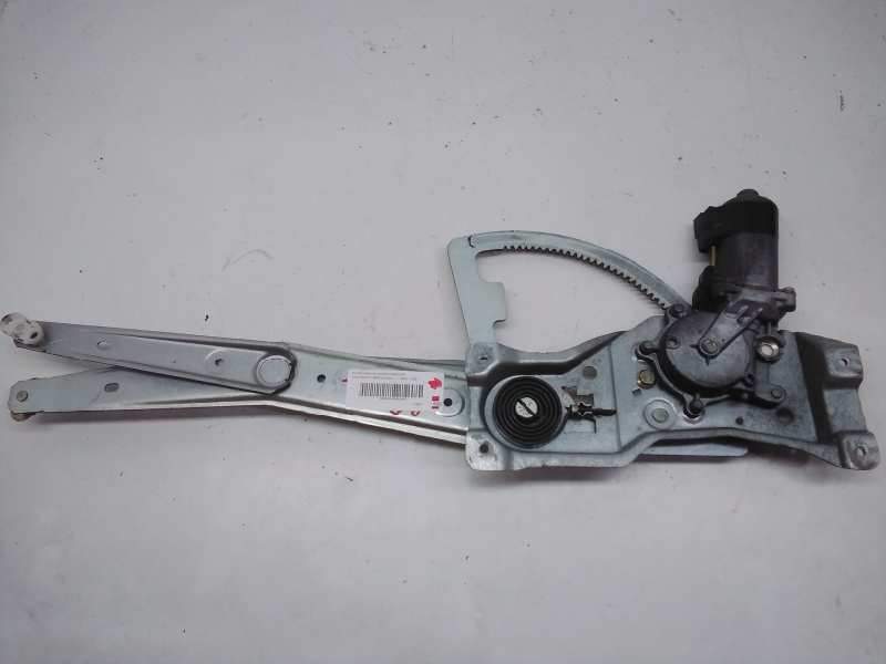Recambio de elevalunas delantero derecho para opel astra f berlina merit referencia OEM IAM 90360544  