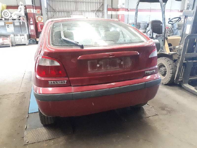 renault megane i fase 2 berlina (ba0) del año 2002