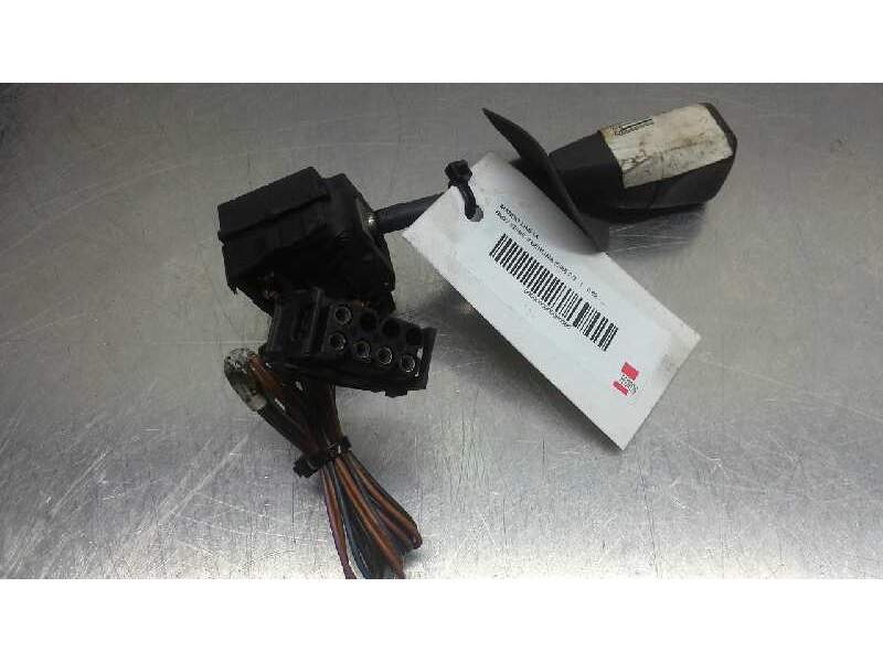 Recambio de mando limpia para bmw serie 3 berlina e30 referencia OEM IAM 83609153 012005 45666