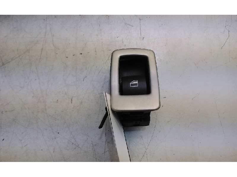Recambio de mando elevalunas delantero derecho para bmw x6 (e71) 3.0d referencia OEM IAM 1593 9900  