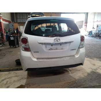 toyota verso (_r2_) del año 2013