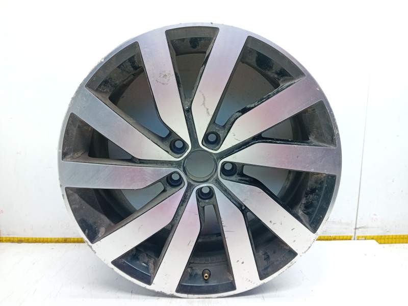 Recambio de llanta aluminio para volkswagen passat b8 variant (3g5, cb5) 2.0 tdi referencia OEM IAM 3G0601025P  