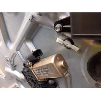 Recambio de elevalunas delantero izquierdo para fiat stilo (192) 1.6 16v referencia OEM IAM 0046831653  