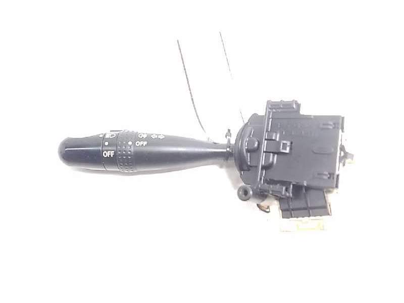 Recambio de mando luces para toyota yaris (ncp1/nlp1/scp1) 1.3 expo referencia OEM IAM 1736481 7461T17 