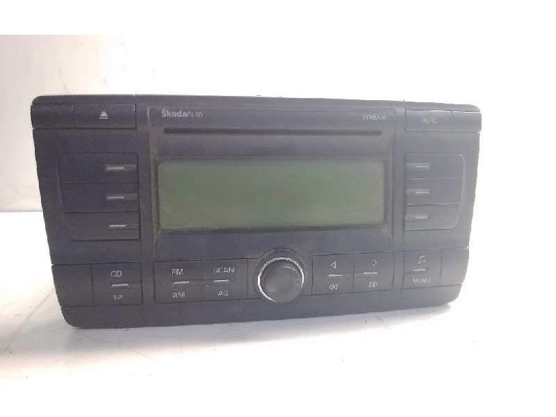 Recambio de sistema audio / radio cd para skoda octavia combi (1z5) elegance 4x4 referencia OEM IAM SKZ7Z3E0062660  