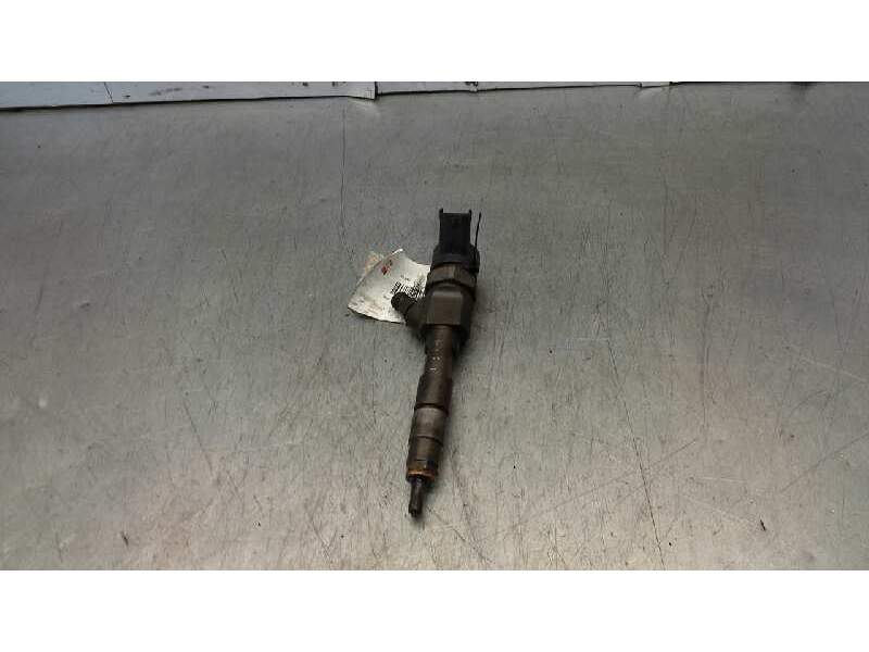 Recambio de inyector para renault laguna ii (bg0) expression referencia OEM IAM 0445110021  