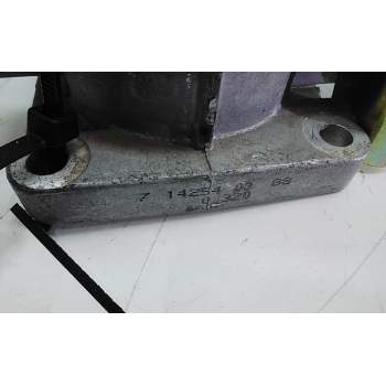Recambio de cuerpo de mariposa para nissan serena (c23m) referencia OEM IAM 71425403  