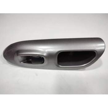 MANDO ELEVALUNAS TRASERO IZQUIERDO 829611KA2 