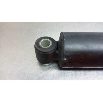 Recambio de amortiguador delantero para iveco eurostar ld440e42t referencia OEM IAM 141700123934  46009