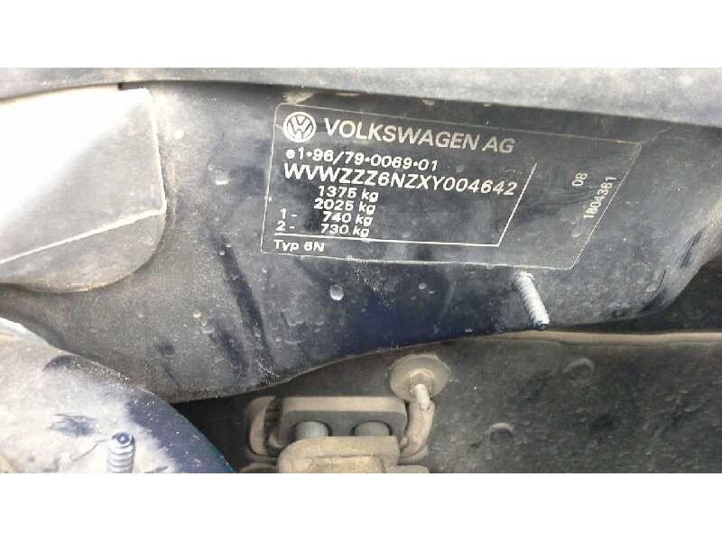 volkswagen polo berlina (6n1) del año 1998