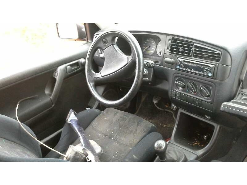 volkswagen golf iii berlina (1h1) del año 1994