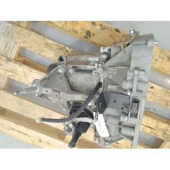 Recambio de caja cambios para renault clio iii 1.2 16v referencia OEM IAM JH3904  