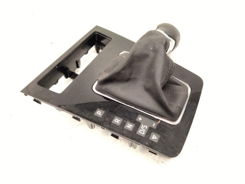 Recambio de pomo palanca cambio para skoda octavia iii (5e3, nl3, nr3) 2.0 tdi rs referencia OEM IAM   