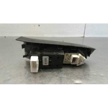 Recambio de mando elevalunas delantero izquierdo para kia cee´d 1.6 crdi cat referencia OEM IAM   