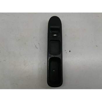 MANDO ELEVALUNAS DELANTERO DERECHO 6554E7 