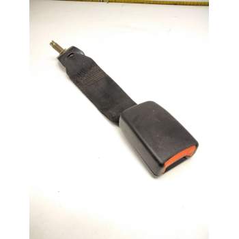 ENGANCHE CINTURON TRASERO IZQUIERDO 888420F010 