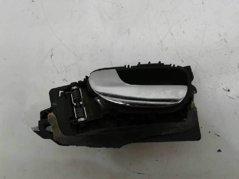 Recambio de maneta interior delantera izquierda para peugeot 307 berlina (s2) xs referencia OEM IAM 9143F4  
