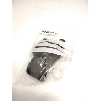 Recambio de enganche cinturon trasero izquierdo para nissan terrano ii (r20) 2.7 td 4wd referencia OEM IAM 888420F010  