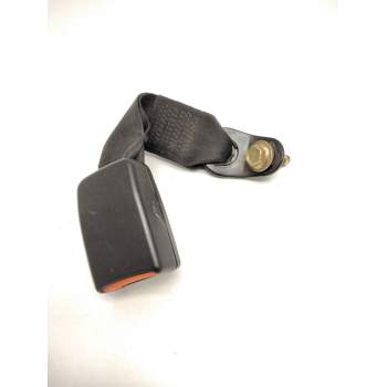 ENGANCHE CINTURON TRASERO IZQUIERDO 888420F010 