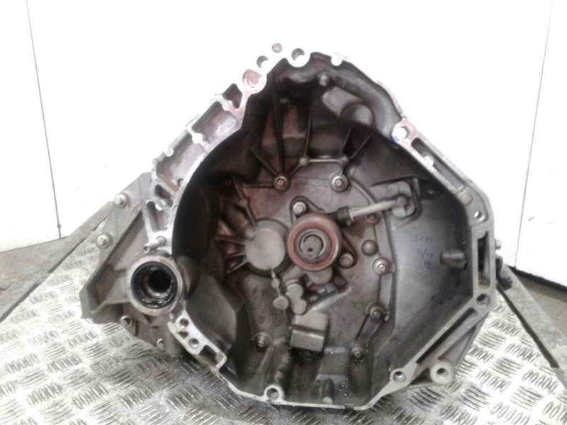 Recambio de caja cambios para renault twingo iii 0.9 tce energy referencia OEM IAM JE3003 AZ03 