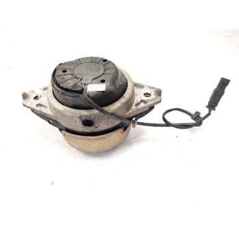 SOPORTE MOTOR DERECHO INFERIOR A1662405517 