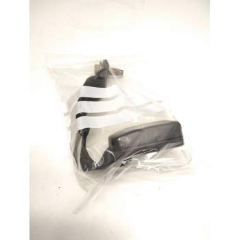 Recambio de enganche cinturon trasero izquierdo para nissan terrano ii (r20) 2.7 td 4wd referencia OEM IAM 888420F010  