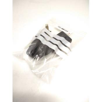 Recambio de enganche cinturon trasero izquierdo para nissan terrano ii (r20) 2.7 td 4wd referencia OEM IAM 888420F010  
