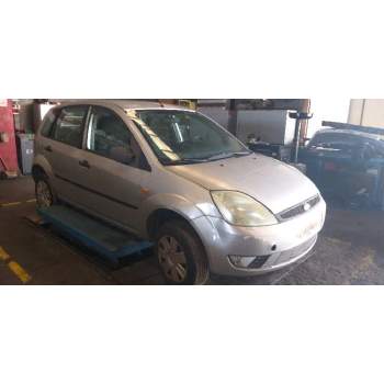 ford fiesta (cbk) del año 2004