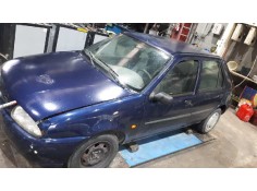 ford fiesta berlina del año 1998
