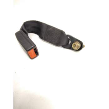 ENGANCHE CINTURON TRASERO IZQUIERDO 888420F010 
