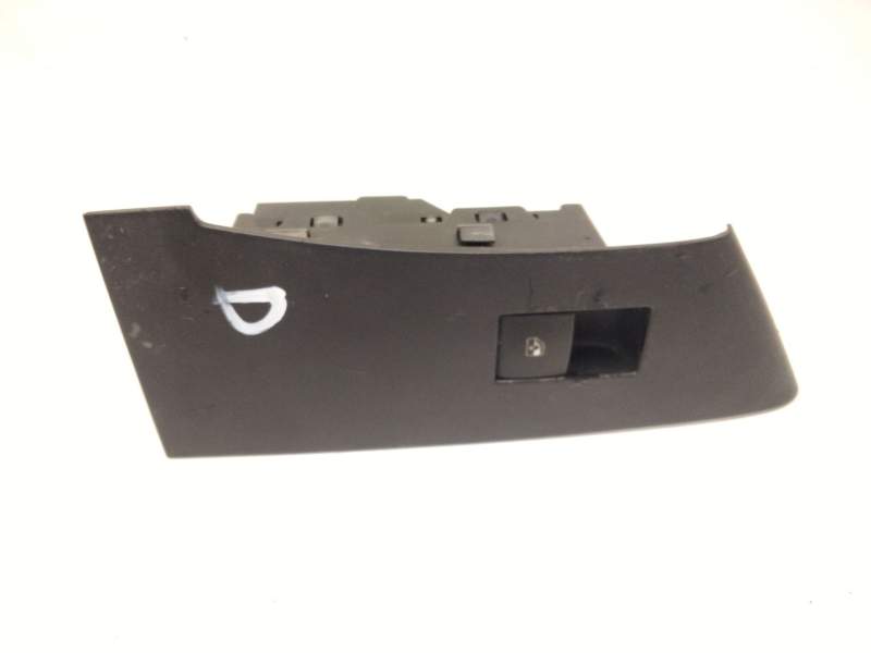 Recambio de mando elevalunas delantero derecho para opel astra j (p10) 2.0 cdti (68) referencia OEM IAM 13301868  