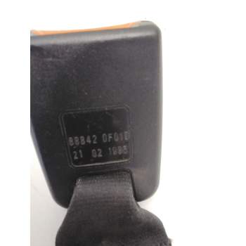 Recambio de enganche cinturon trasero izquierdo para nissan terrano ii (r20) 2.7 td 4wd referencia OEM IAM 888420F010  
