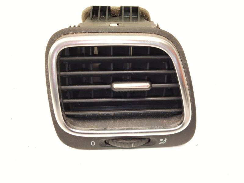 Recambio de aireador derecho para volkswagen scirocco iii (137, 138) 1.4 tsi referencia OEM IAM 1Q0819710  