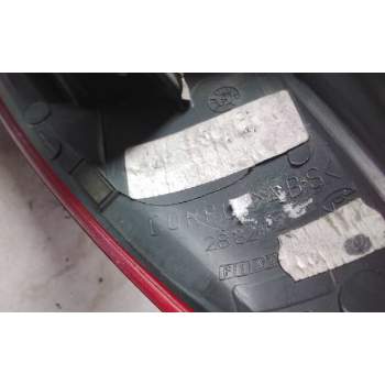 Recambio de piloto trasero derecho para fiat punto berlina (188) 1.3 16v multijet feel referencia OEM IAM 286202  