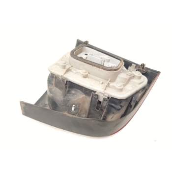 Recambio de piloto trasero derecho para volkswagen polo iv (9n_, 9a_) 1.4 tdi referencia OEM IAM 6Q6945096G  