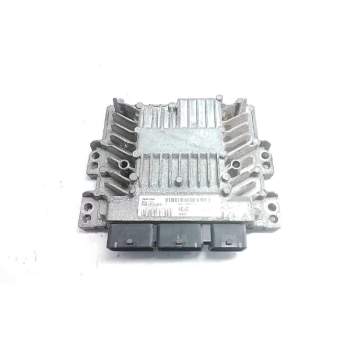 Recambio de centralita motor uce para ford fiesta (cb1) ambiente referencia OEM IAM 8V2112A650EC 5WS40584C 4EJC