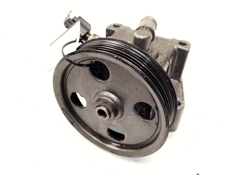 Recambio de bomba direccion para ford focus ii (da_, hcp, dp) 1.6 referencia OEM IAM 4M513A696  