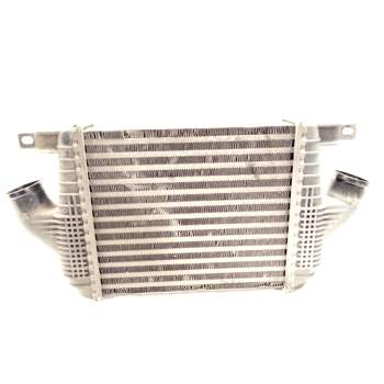 Recambio de intercooler para renault maxity 2.5 diesel referencia OEM IAM 14461MA70A  