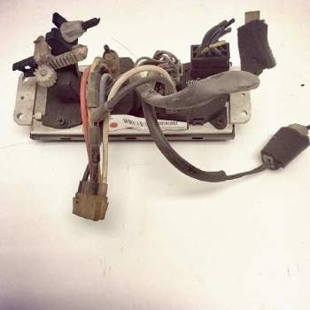 Recambio de mando calefaccion aire acondicionado para hyundai lantra (j1) 1.8 16v cat referencia OEM IAM   46940