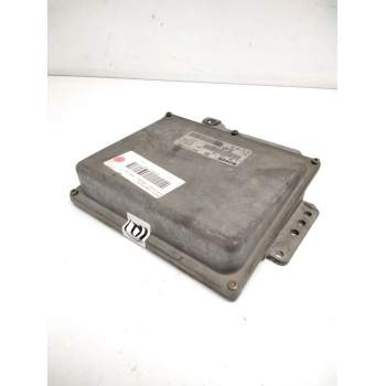 Recambio de centralita motor uce para citroën saxo 1.1 seduction referencia OEM IAM 0261204788 9631528780 26FM0513
