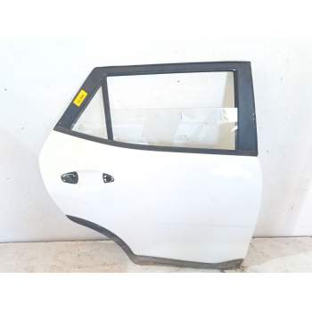 PUERTA TRASERA DERECHA 77004H8400 