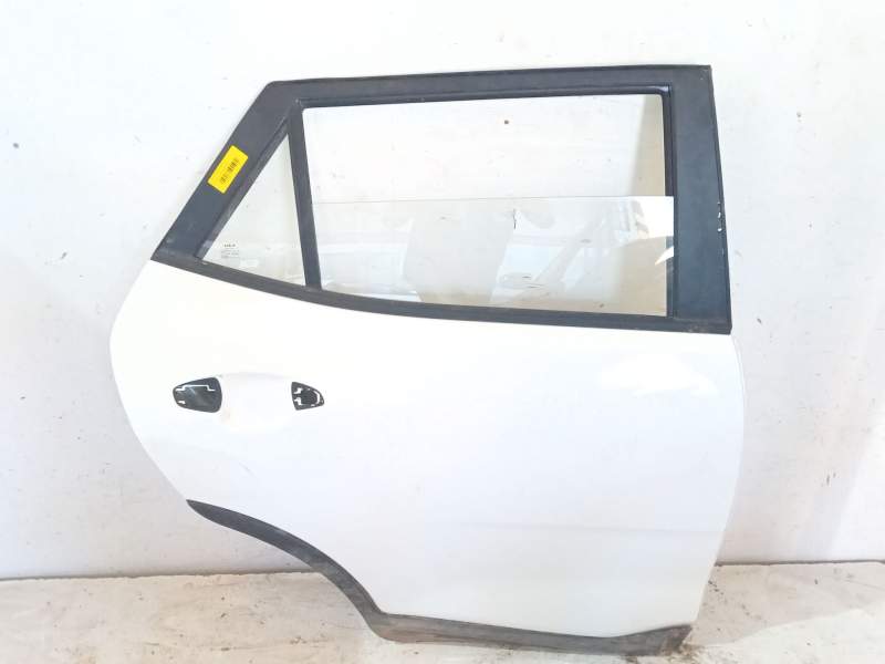 Recambio de puerta trasera derecha para kia stonic (yb) 1.2 cvvt referencia OEM IAM 77004H8400  