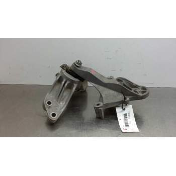 SOPORTE MOTOR IZQUIERDO SUPERIOR 677980701 
