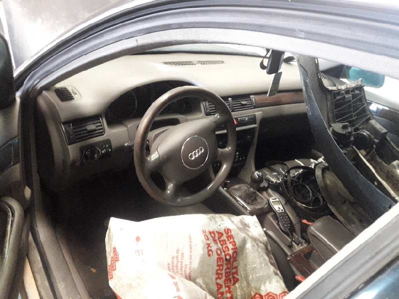 audi a6 berlina (4b2) del año 2002