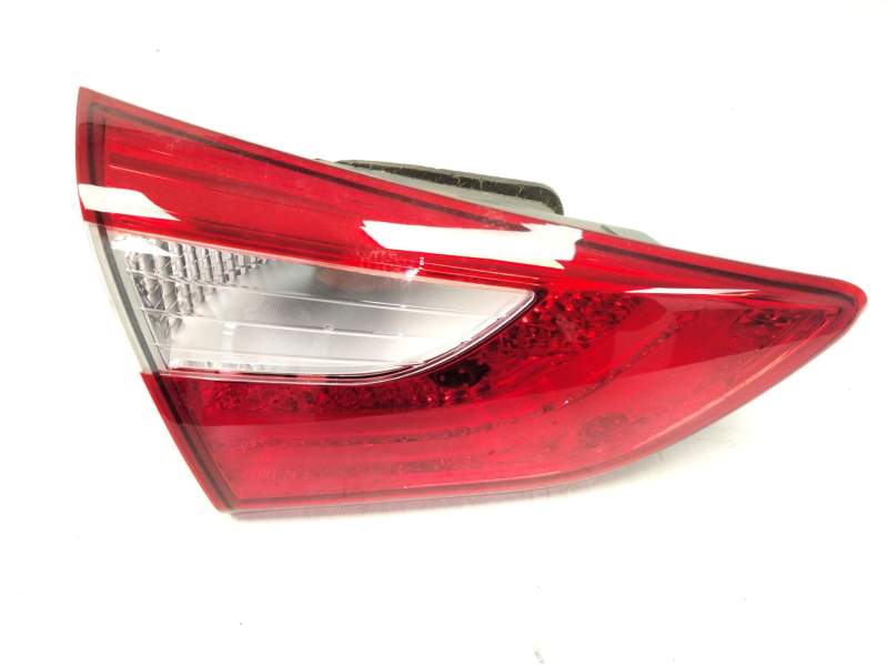 Recambio de piloto trasero derecho para hyundai i30 (gd) 1.6 referencia OEM IAM L92403A50  