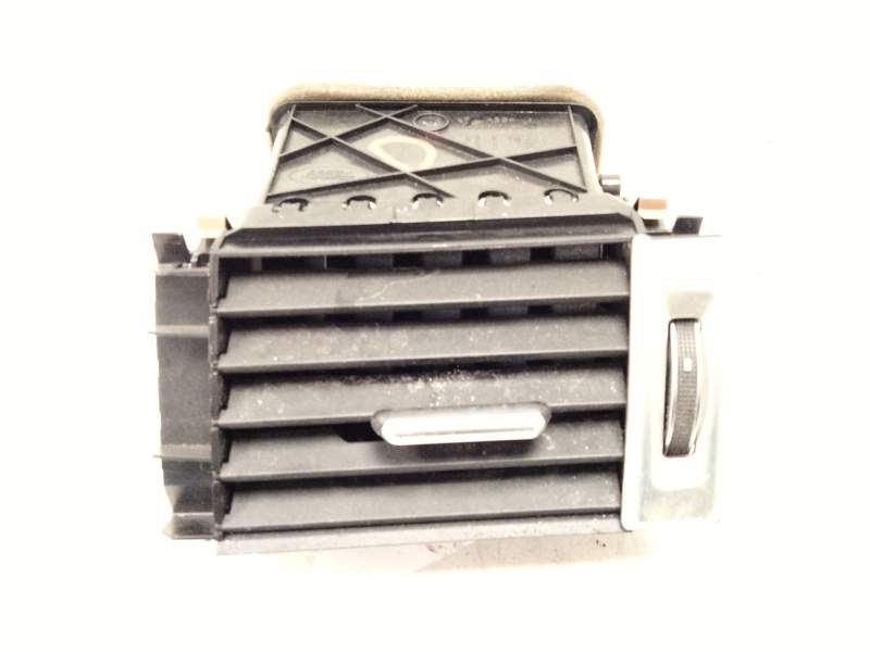 Recambio de aireador derecho para land rover range rover evoque (l538) 2.0 d referencia OEM IAM BJ32018B08  